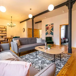 Großer Terrassentraum In Klein Venedig Apartment